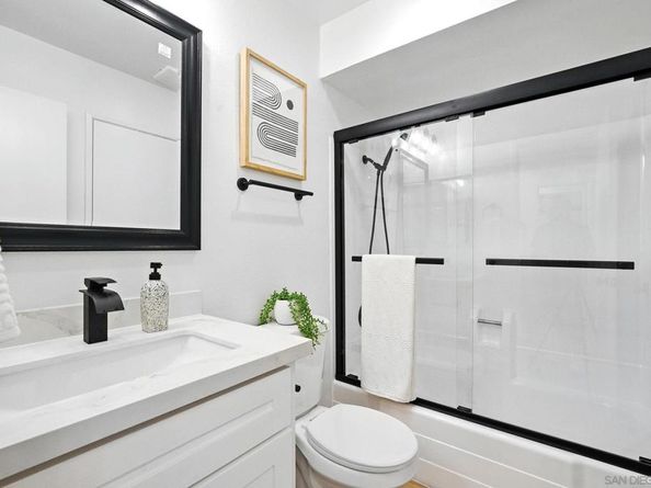 3575 Ruffin Rd 204, San Diego CA 92123