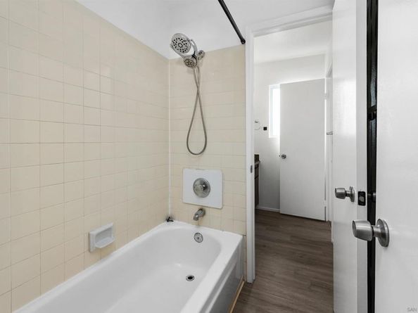 4412 Arizona 5, San Diego CA 92116