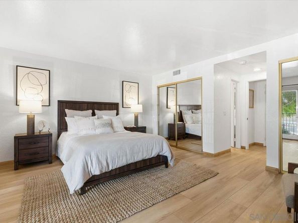 2630 Pirineos Way 5, Carlsbad CA 92009