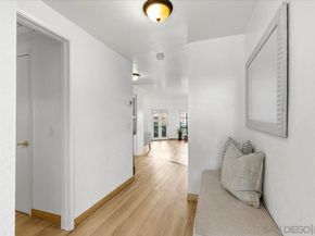 2630 Pirineos Way 5, Carlsbad CA 92009