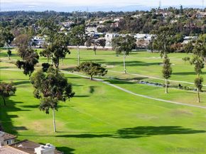 2630 Pirineos Way 5, Carlsbad CA 92009