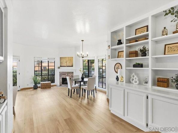 2630 Pirineos Way 5, Carlsbad CA 92009