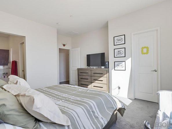 5475 San Roberto, San Diego CA 92154