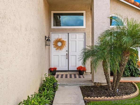 12848 Salmon River Rd, San Diego CA 92129