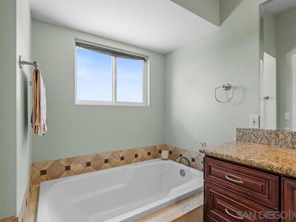 12848 Salmon River Rd, San Diego CA 92129