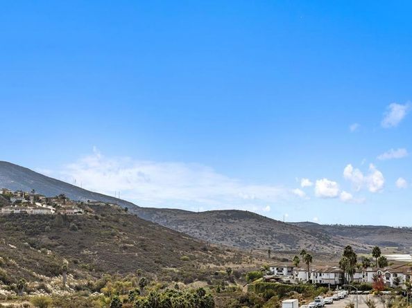 10149 Graphite Street, Spring Valley CA 91977