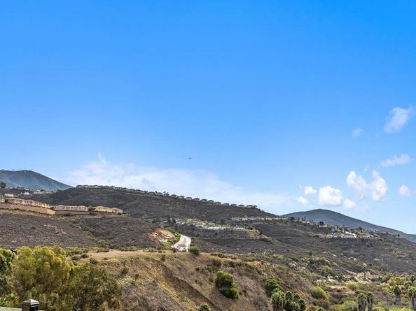 10149 Graphite Street, Spring Valley CA 91977