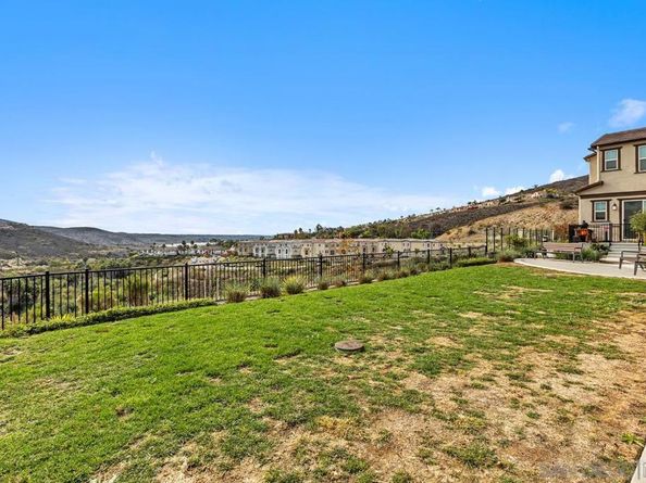 10149 Graphite Street, Spring Valley CA 91977