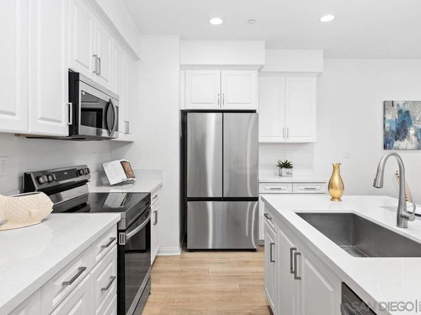 10149 Graphite Street, Spring Valley CA 91977