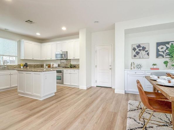 15701 Concord Ridge Ter, San Diego CA 92127