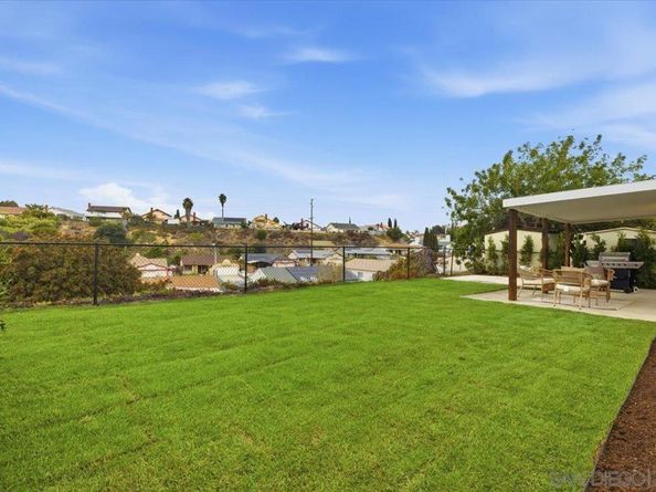 5840 Greycourt Ave, San Diego CA 92114