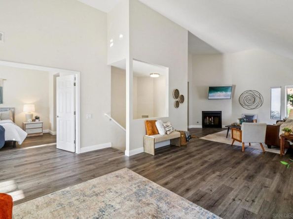 2829 Forest View Way, Carlsbad CA 92008