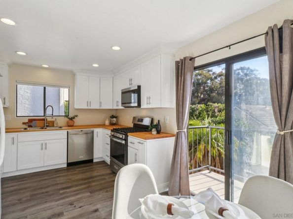 2829 Forest View Way, Carlsbad CA 92008