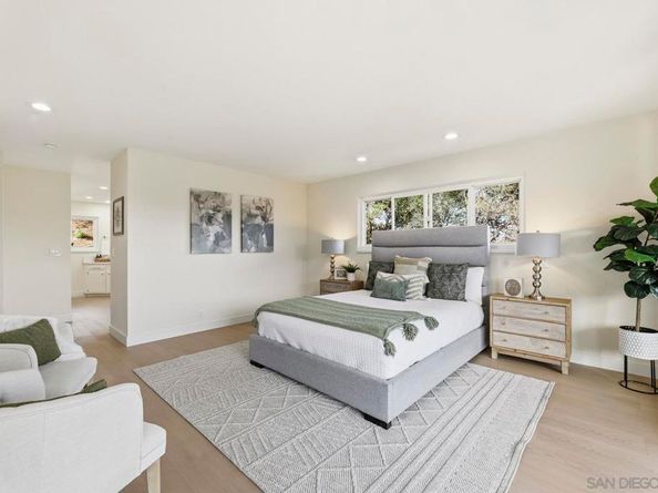 863 Via Rancho Pkwy, Escondido CA 92029