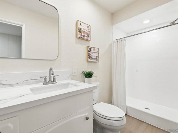 863 Via Rancho Pkwy, Escondido CA 92029