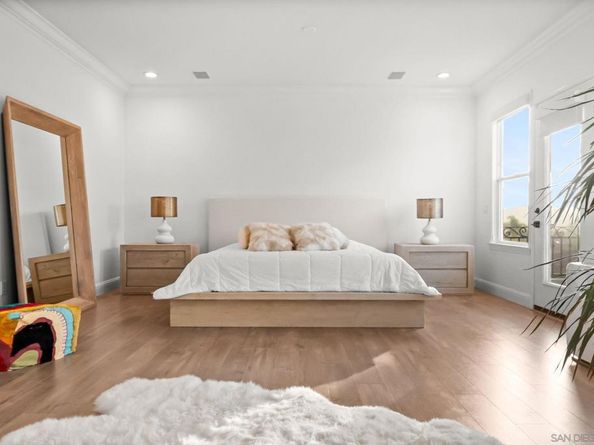 13092 Harwick Lane, San Diego CA 92130