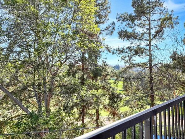 7838 Cowles Mountain Court C6, San Diego CA 92119