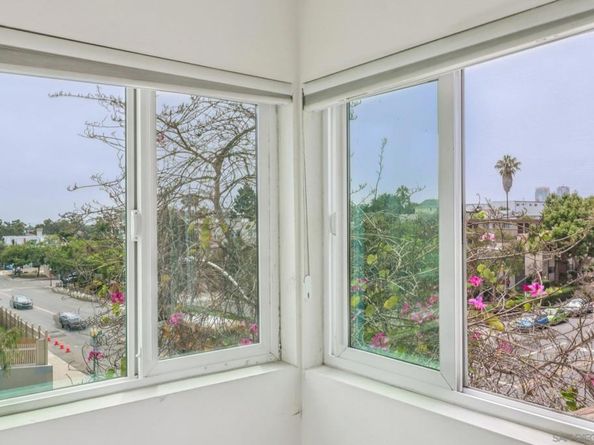 2804 C St, San Diego CA 92102