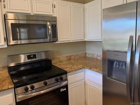 18656 Caminito Cantilena 278, San Diego CA 92128