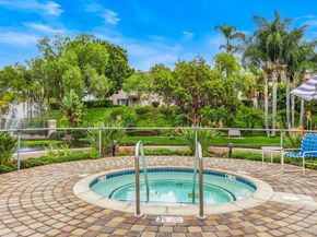 18656 Caminito Cantilena 278, San Diego CA 92128