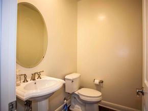 16632 Rose Of Tralee Ln, San Diego CA 92127