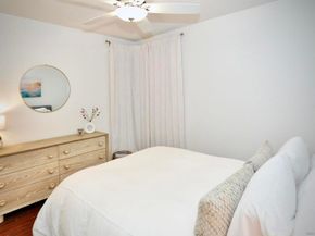 5410 La Jolla Blvd A111, La Jolla CA 92037