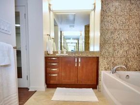 5410 La Jolla Blvd A111, La Jolla CA 92037