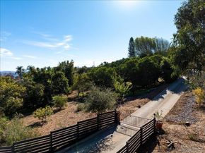 1109 Via La Cuesta, Escondido CA 92029
