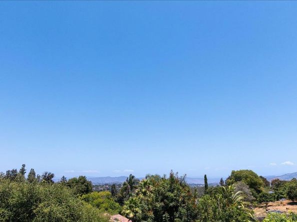 1109 Via La Cuesta, Escondido CA 92029