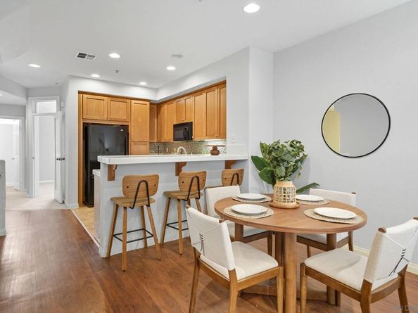 8783 Parkplace Ct, San Diego CA 92123