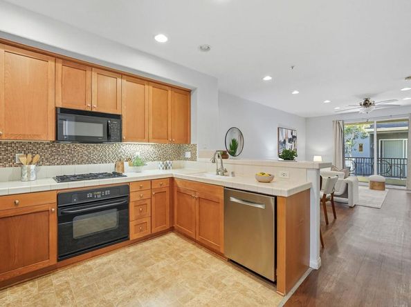 8783 Parkplace Ct, San Diego CA 92123