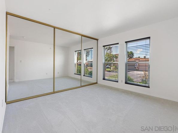 4851 Cole St 1, San Diego CA 92117
