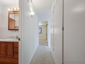 4851 Cole St 1, San Diego CA 92117