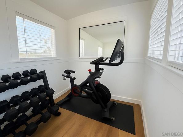 768 17th, San Diego CA 92101