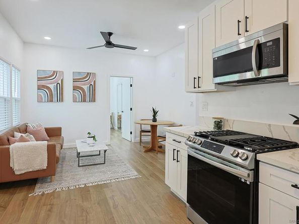 768 17th, San Diego CA 92101