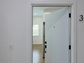 768 17th, San Diego CA 92101