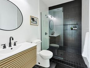 768 17th, San Diego CA 92101
