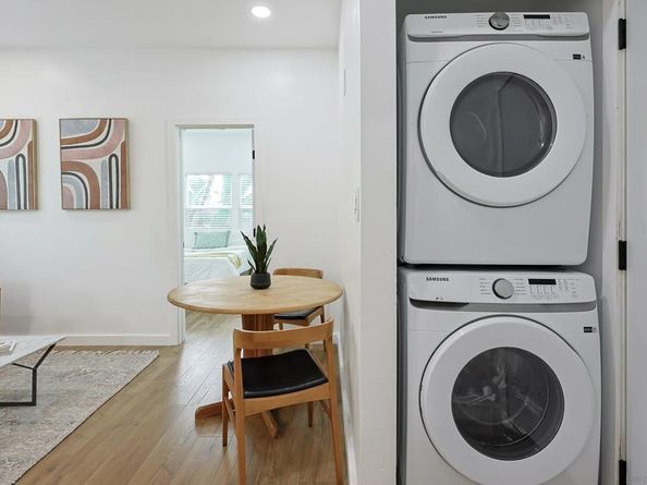 768 17th, San Diego CA 92101