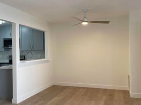 3266 Ashford St M, San Diego CA 92111