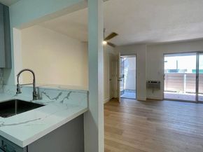 3266 Ashford St M, San Diego CA 92111