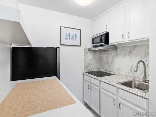 6333 Mount Ada Rd 258, San Diego CA 92111