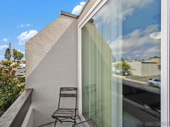 6333 Mount Ada Rd 258, San Diego CA 92111