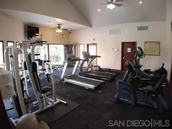 3979 Nobel Dr 305, San Diego CA 92122