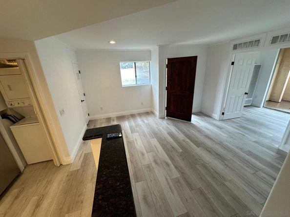 3979 Nobel Dr 305, San Diego CA 92122
