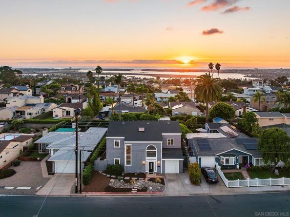 2628 Grandview St, San Diego CA 92110