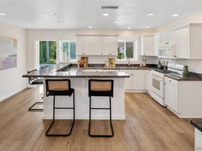 2628 Grandview St, San Diego CA 92110