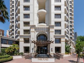 700 W Harbor Dr 202, San Diego CA 92101