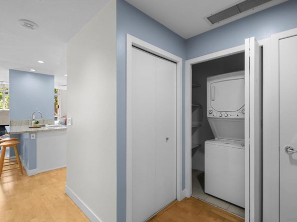 700 W Harbor Dr 202, San Diego CA 92101