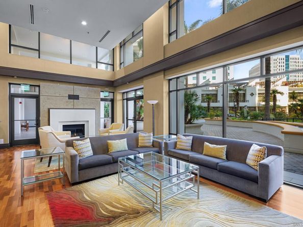 700 W Harbor Dr 202, San Diego CA 92101