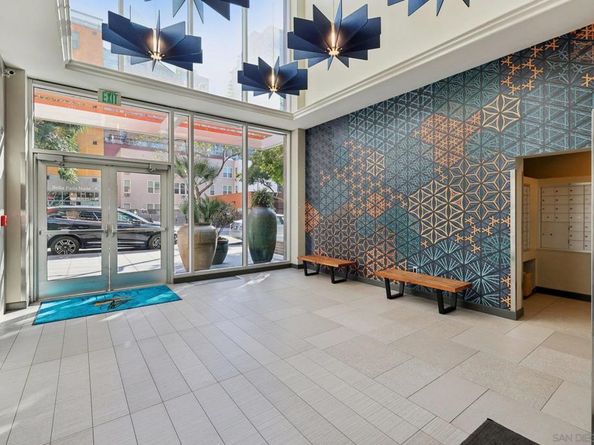 300 W Beech St 1105, San Diego CA 92101